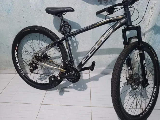 Vendo bicicleta em perfeita estado com nota fiscal