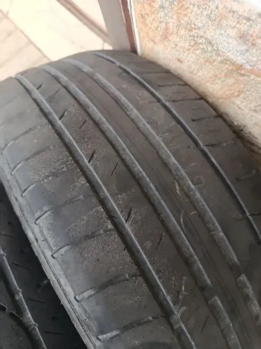 Pneu quatro 195/55/15