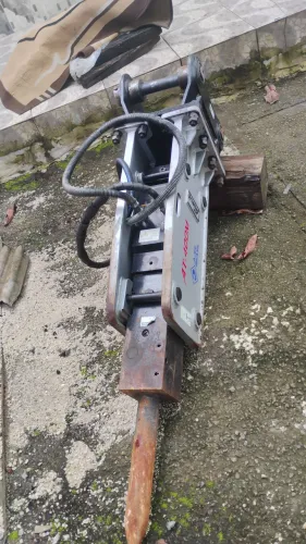 Vendo martelo rompedor at 400