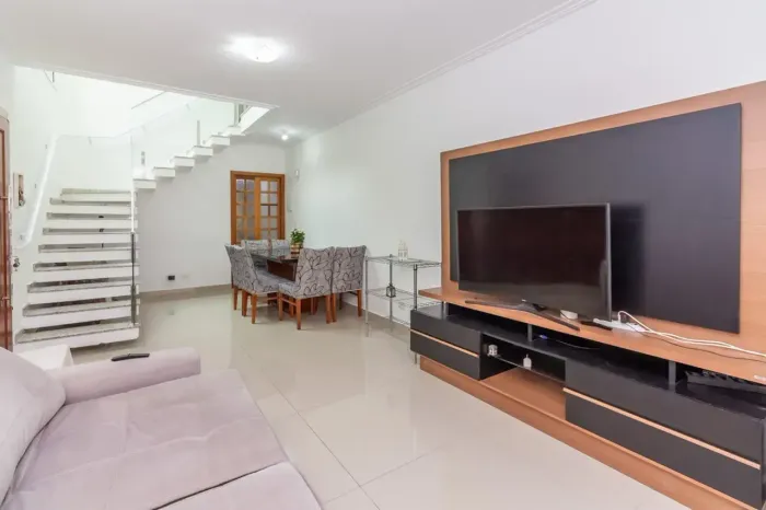 Imóvel para venda possui 180 metros quadrados com 3 quartos em Ipiranga - São Paulo - SP