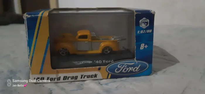 Hot wheels ford pick up
