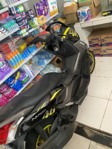 Nmax pra vender logo .