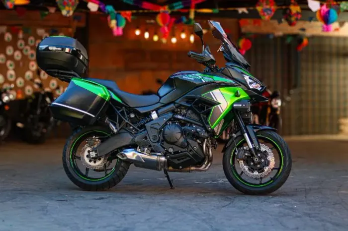 KAWASAKI Versys 650 cc