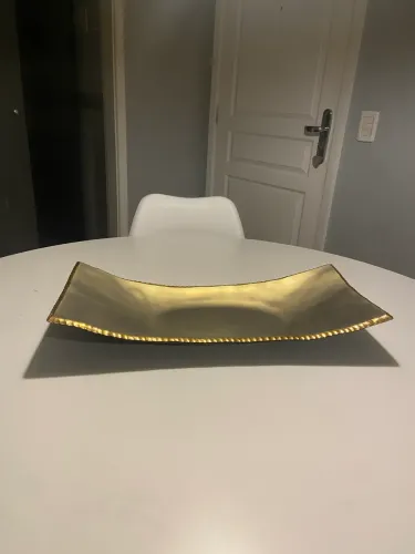 Decoração de mesa dourada