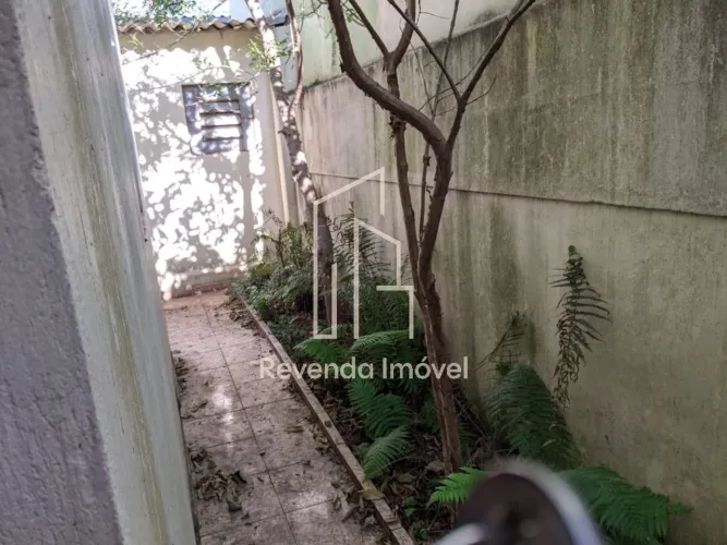 Aluga-se. Sobrado amplo com 202m² de terreno e 197 m² construídos centro de Santo André