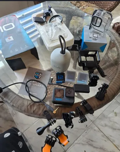  GoPro Hero 10 Black [Kit Completo] - Estado de Loja!