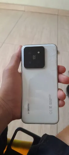 Xioami 14 512gb 12 ram tela trincada 
