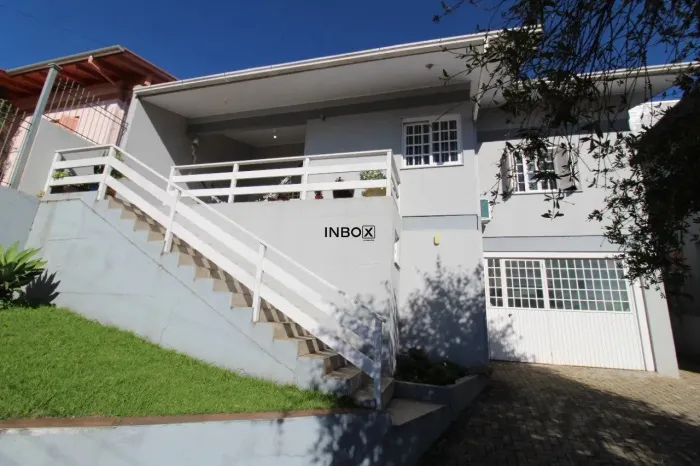 INBOX CIA IMOBILIÁRIA VENDE, CASA EM BENTO GONÇALVES NO BORGO COM LINDA VISTA PARA O VALE