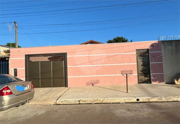 Casa com 3 quartos à venda ou para locação em Jardim monte santo - SP