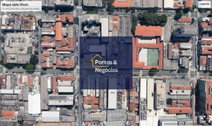 TERRENO COM VOCAÇÃO PARA POSTO DE GASOLINA, FARMÁCIAS E LOJAS.