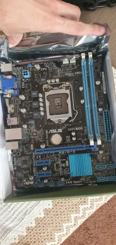Placa-mãe ASUS lga 1155