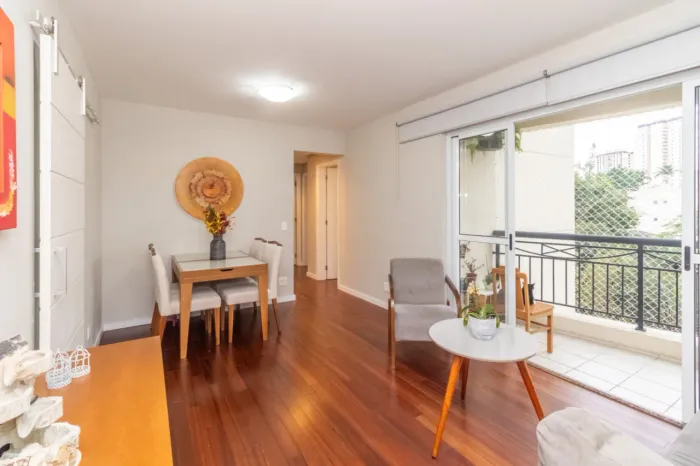 Apartamento para venda em Vila Sofia com 3 quartos, sendo 1 suíte, 82m²