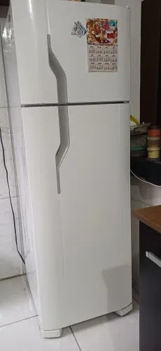 Vendo geladeira Dúplex Electrolux 
