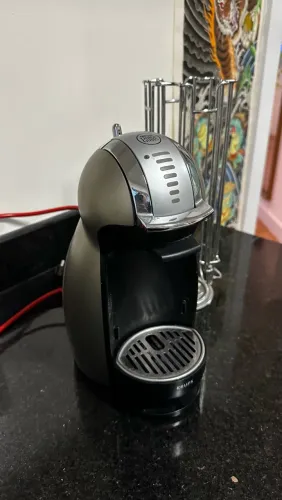 Cafeteira dolce gusto mais suporte