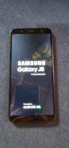 GALAXY J8 BEM CONSERVADO.