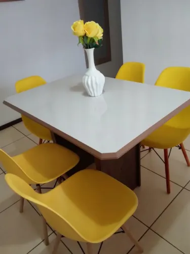 Vendo mesa 5 lugares