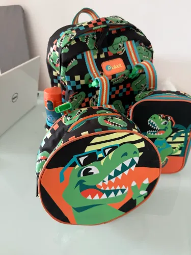 Mochila com Lancheira + estojo Puket