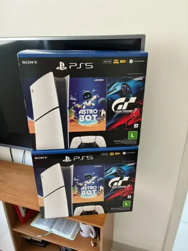 PS5 SLIM DIGITAL SEMI NOVO