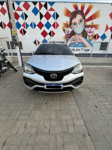 Toyota Etios X Plus 1.5 Flex 16V 5P Mec. 2019
