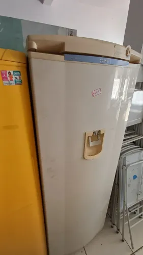 Geladeira cônsul 380L