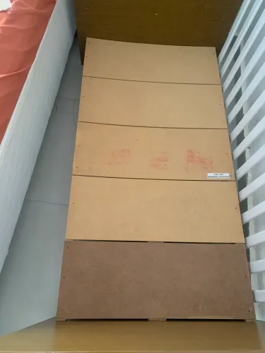 Berço que vira cama