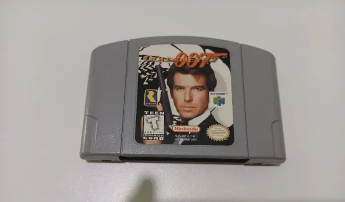 007 GoldenEye Nintendo 64