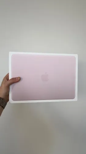 MacBook Neo - Blush (Rosa) - 8GB RAM - 256GB SSD - Novo e Lacrado