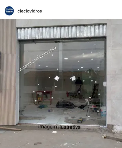 Porta de vidro completa com instalação