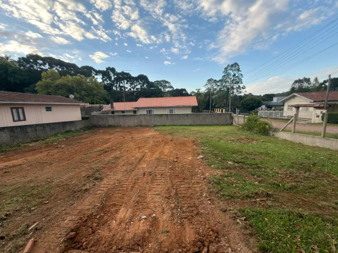 Terreno à 500 metros do novo super Koch