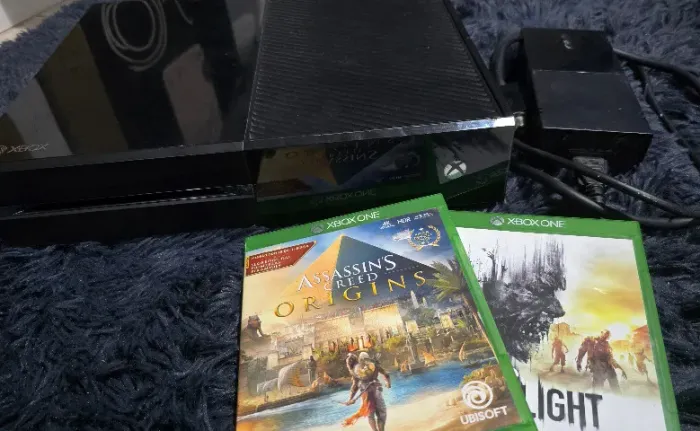 Xbox One + Jogos Midia Fisica e Acessorios