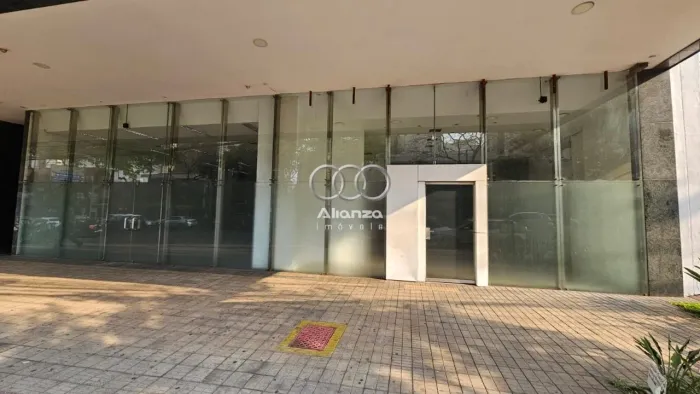 Excelente oportunidade de duas loja na Avenida de Contorno!!