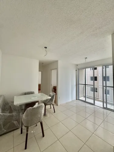 Alugo apartamento na Colonia Japonesa de 2 quartos 1 suíte no Condomínio Estilo golf