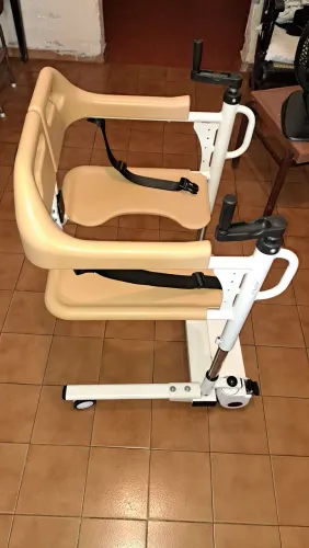 Cadeira de banho e transferência multiuso Longevitech