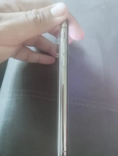 iPhone XS dourado 64 GB Dourado