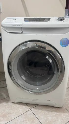 Máquina de lavar Electrolux