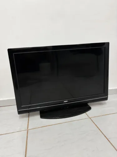 Tv 32 polegadas ( Não é Smart)
