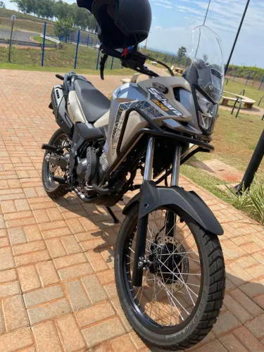 Vende-se SAHARA 300 ADVENTURE