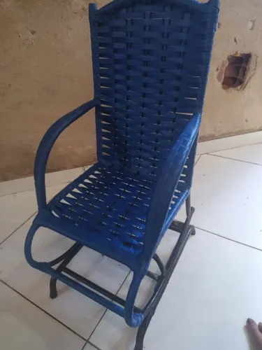 Cadeira de balanço infantil