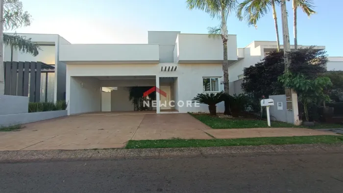 Casa de condomínio em Avenida Deputado Federal Mário Eugênio - Parque Residencial Damha -