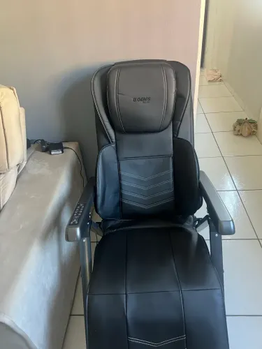 Poltrona de massagem nova