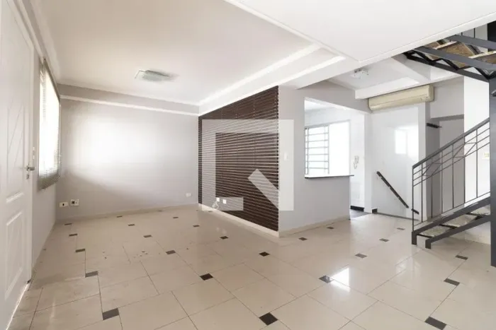 Casa à Venda - Vila das Mercês, 3 Quartos, 196 m2
