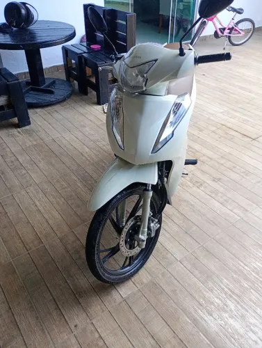 Honda biz 125 banco pérola