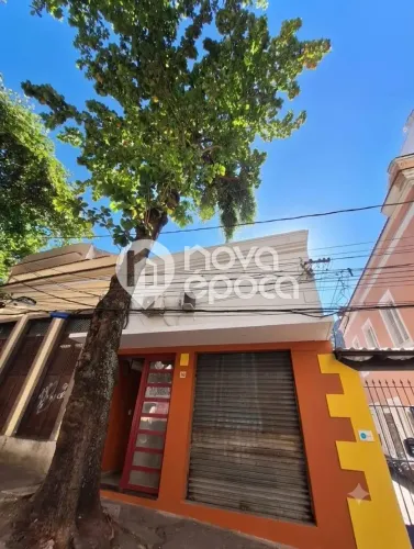 Glória | Prédio 4 quartos