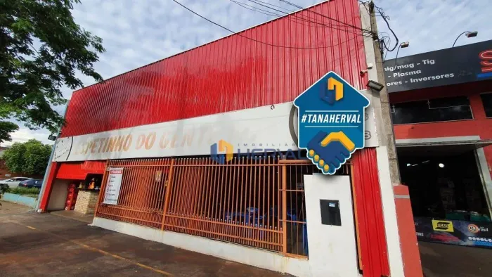 Barracão à venda, 265 m² por R$ 2.000.000,00 - Parque das Laranjeiras - Maringá/PR