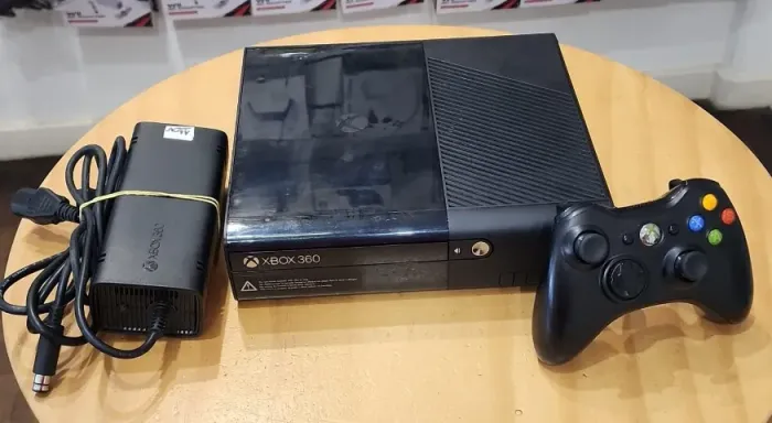 Xbox 360 Hd320gb lotado de jogos 