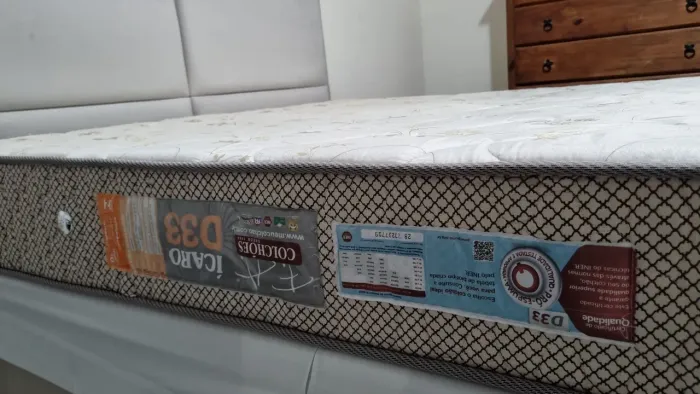 Colchão espuma D33 medida Queen size 1,58x 1,98 altura 25 cm