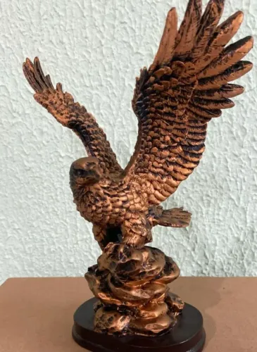 Águia de 25cm