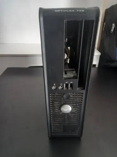 PC Dell modelo opriplex 745