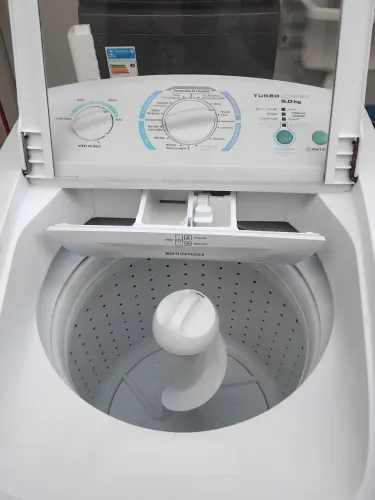 Máquina de Lavar Electrolux 9 kg Turbo Econômica - Funcionando Perfeitamente