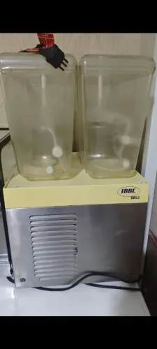 Refresqueira duas cubas funcionando perfeitamente